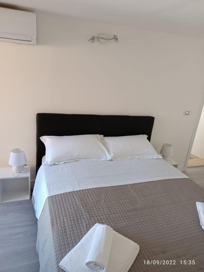 Di Fronzo Guest House T Triggiano Εξωτερικό φωτογραφία