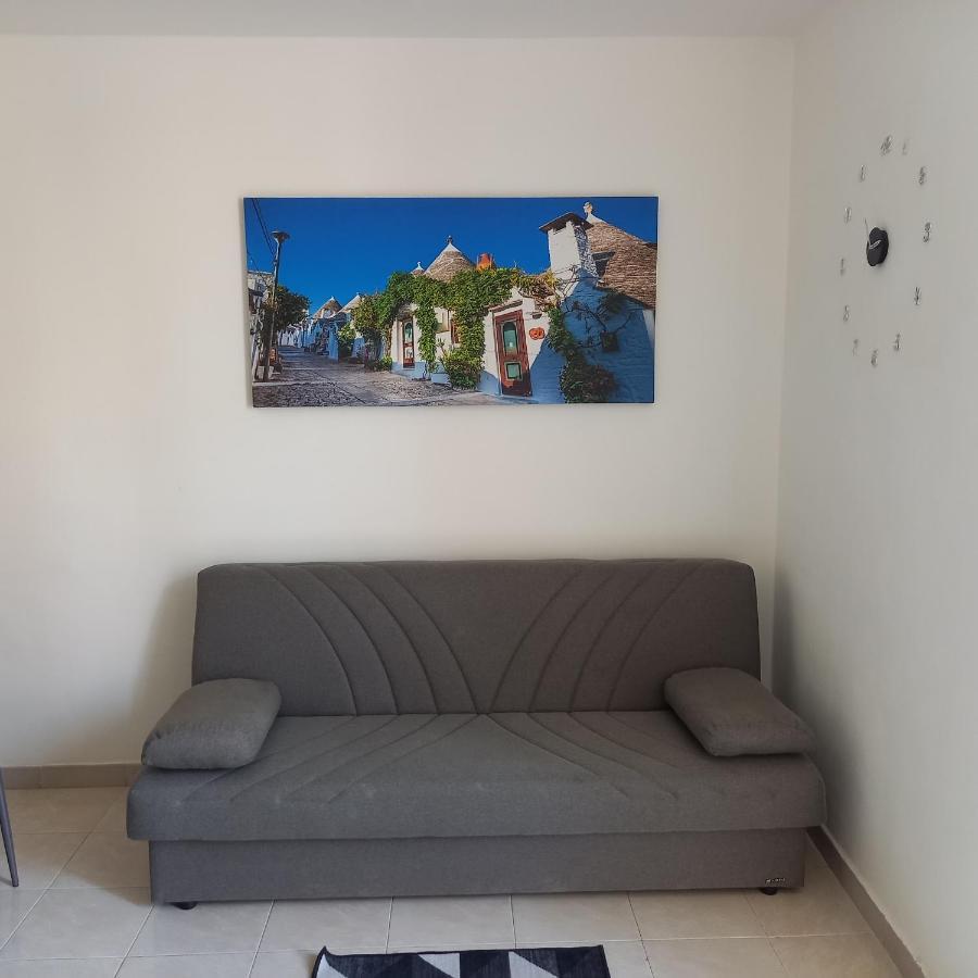 Di Fronzo Guest House T Triggiano Εξωτερικό φωτογραφία