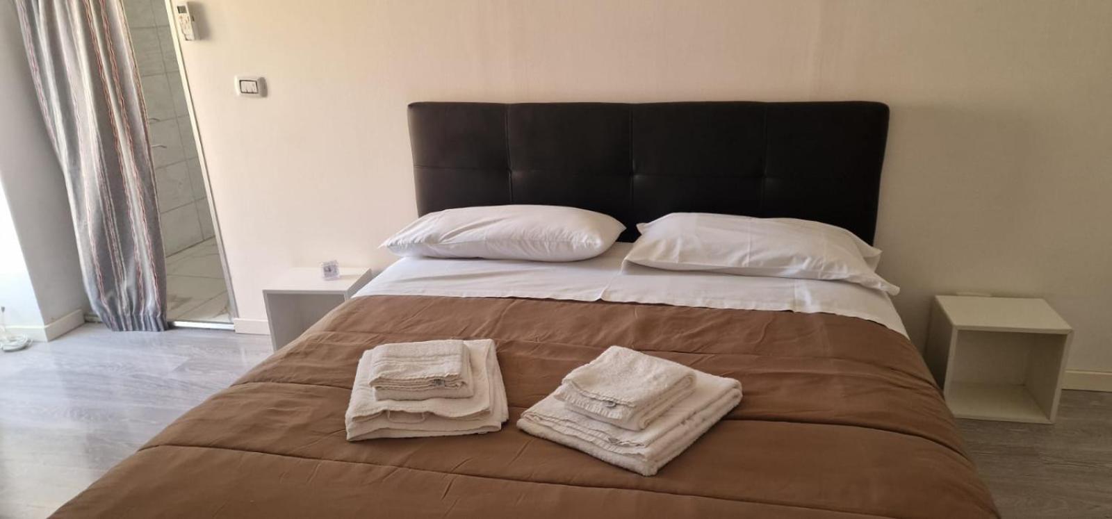Di Fronzo Guest House T Triggiano Εξωτερικό φωτογραφία