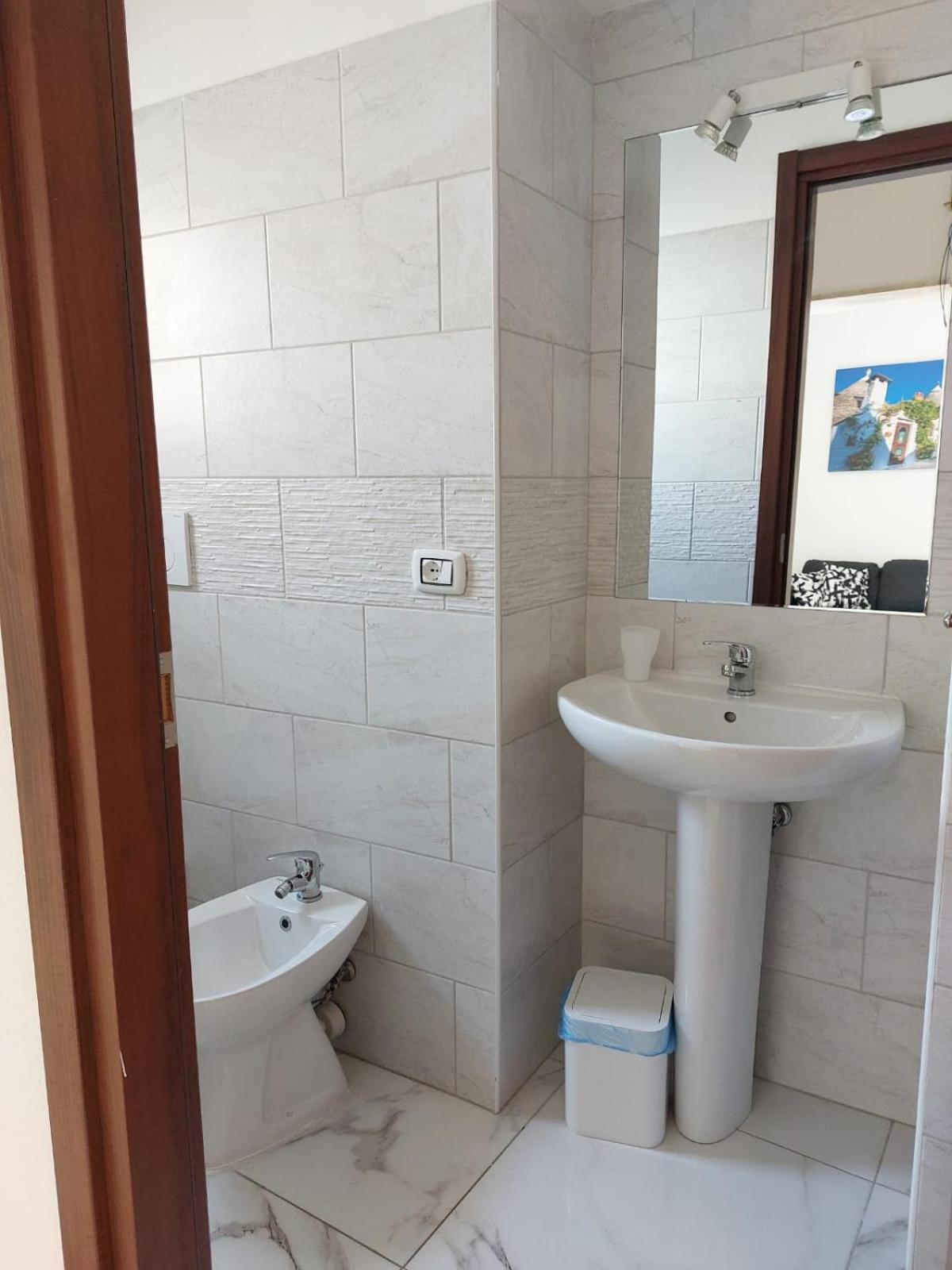 Di Fronzo Guest House T Triggiano Εξωτερικό φωτογραφία